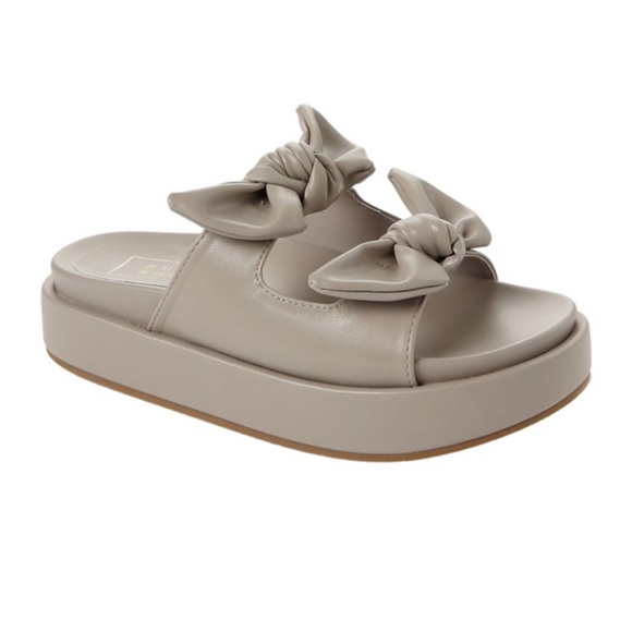 ShuShop- Kiki. Blush  Bow Slide Sandals. Like new. - Picture 4 of 11